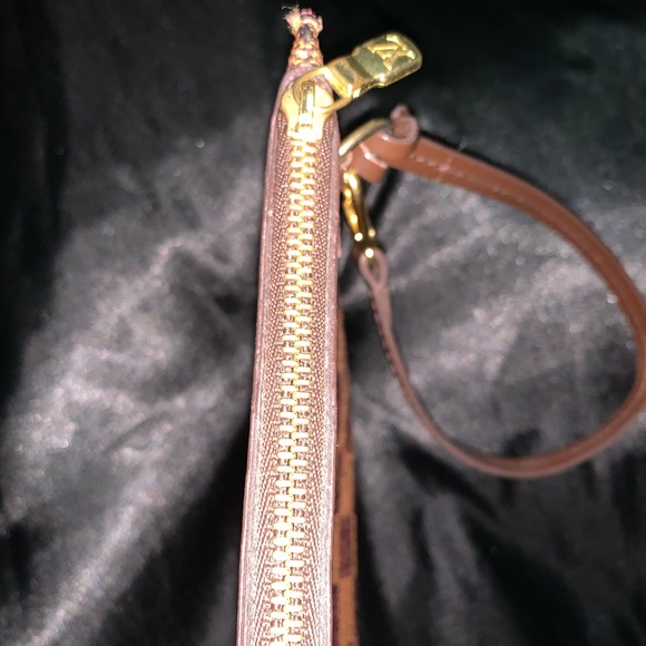 Authentic Neverfull Louis Vuitton pouchette damier ebene - Picture 7 of 9